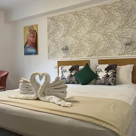 Michelangelo Hotel 3*