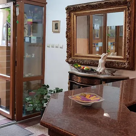 미켈란젤로 3* 부쿠레슈티