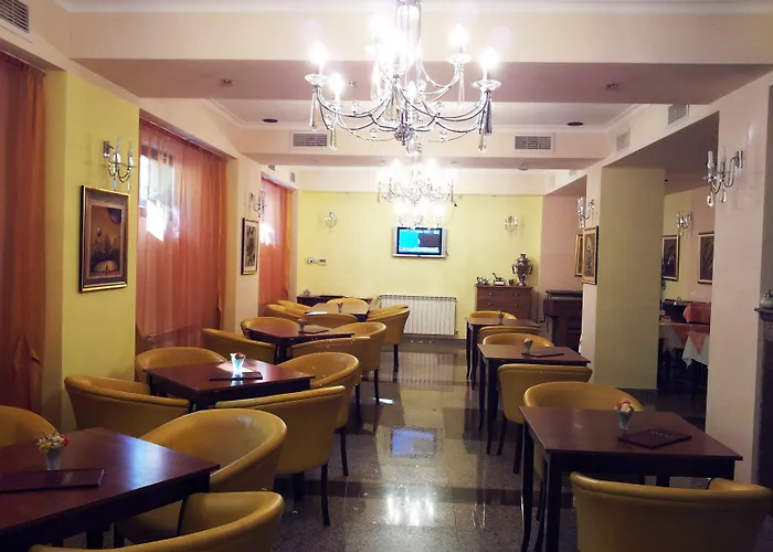 米开朗基罗酒店 酒店 3*