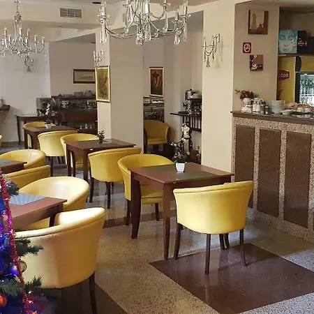 Hotell Michelangelo 3*