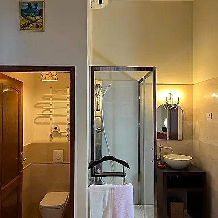 Michelangelo Hotel 3*
