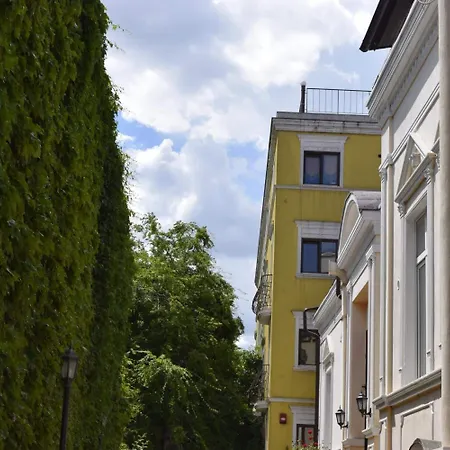 ホテル ミケランジェロ ブカレスト